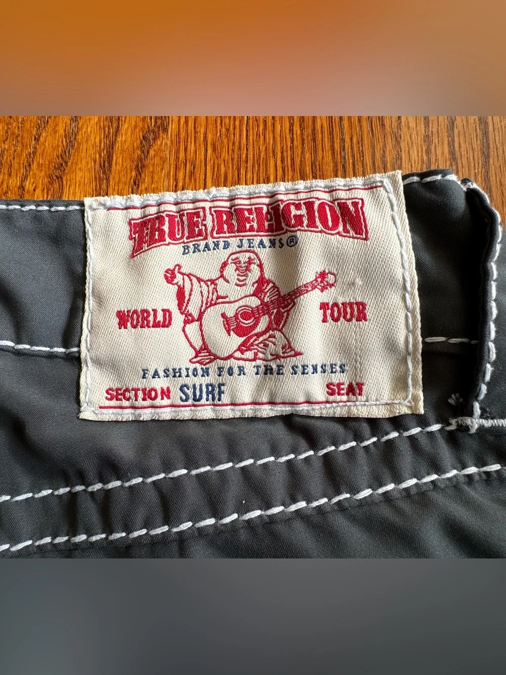True Religion World Tour Board Shorts Mens 32 Gray White Stitch Swim Surf Y2K
